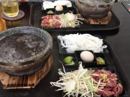 #1 Phở bò Việt Nam lọt top những món ăn có nước dùng ngon nhất thế giới