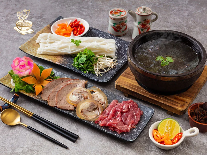 Bún Mắm Sài Gòn – Đậm Đà Hương Vị Miền Tây | #1 Phở Bát Đá – Hương Vị Độc Đáo, Giữ Trọn Tinh Hoa Ẩm Thực