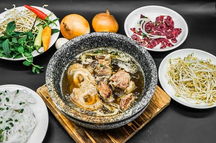 Đừng quên ghi lại khoảnh khắc tuyệt vời bên những món đặc sản này và chia sẻ cùng bạn bè nhé! #1 Những món ăn đặc sản ngon, nổi tiếng tại Đồng Nai
