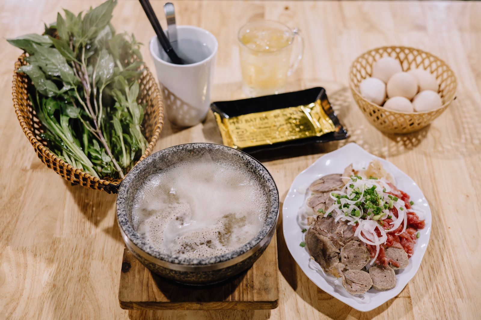 #1 Độc đáo món phở bát đá "vừa thổi vừa ăn" tại Đồng Nai - Hương Vị Đặc Biệt tại Định Quang Đồng Nai Mà Bạn Không Thể Bỏ Qua