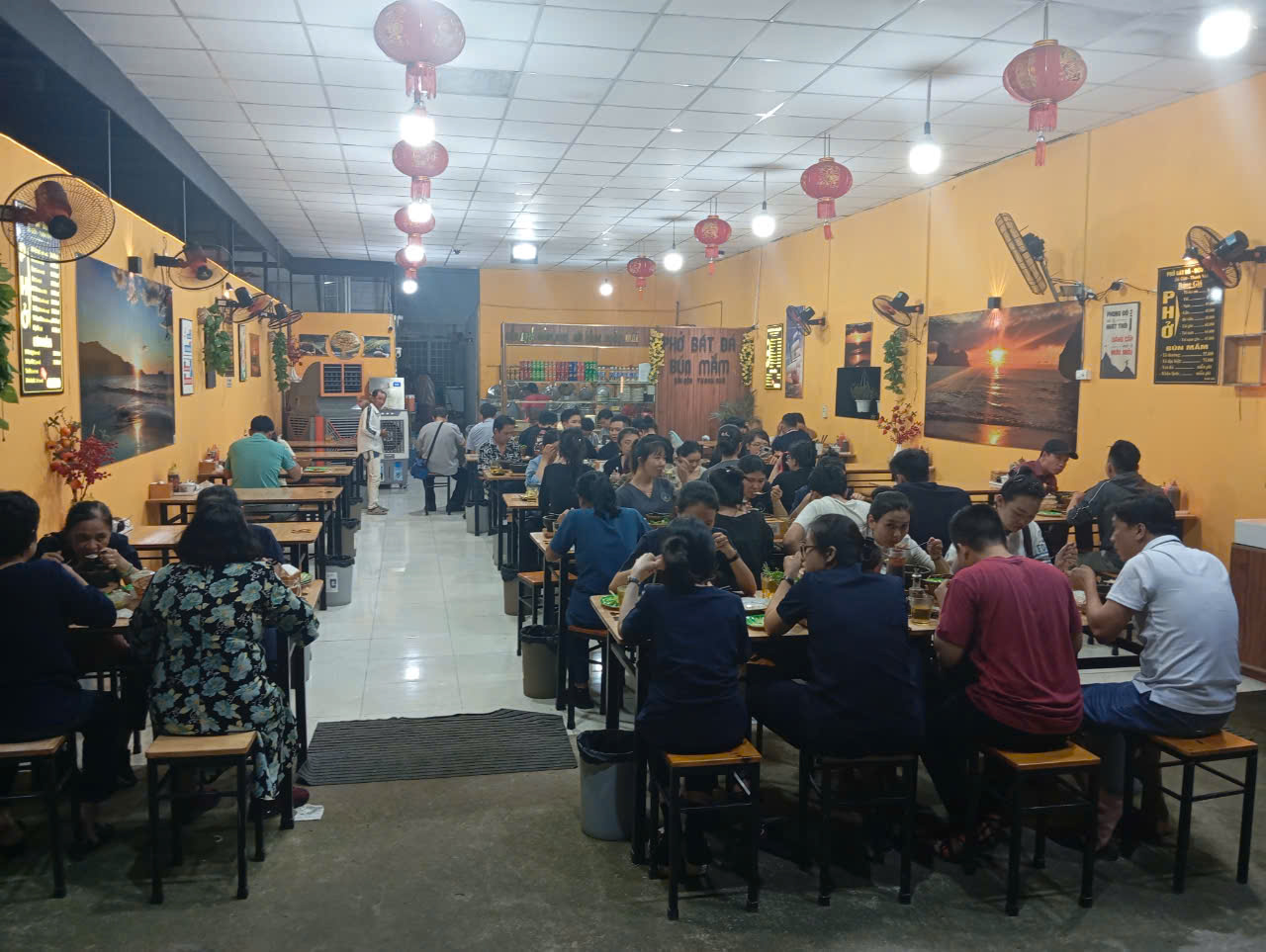 Phở Bát Đá Thanh Nhã Có Gì Đặc Biệt? Phở bát đá ở Thanh Nhã có gì mà ai cũng mê mẩn?